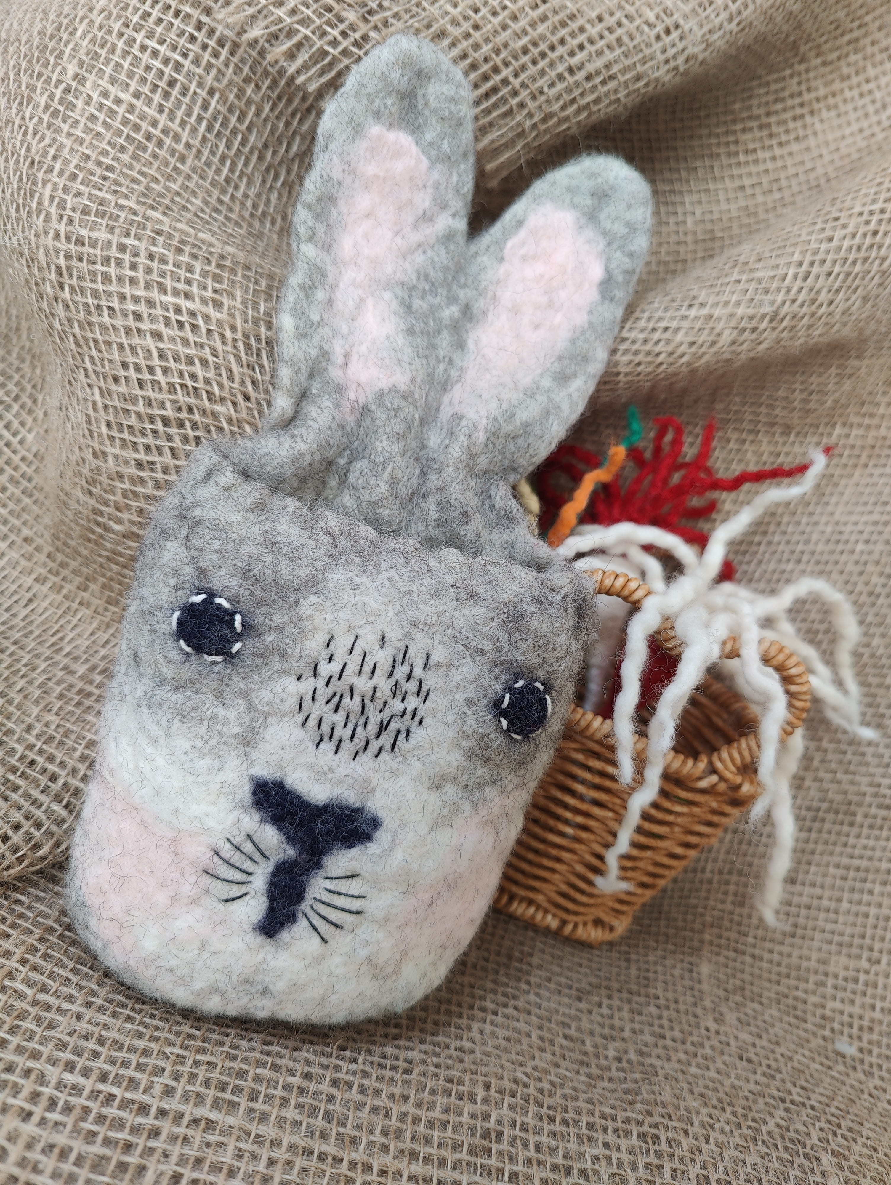 Заек - торбичка