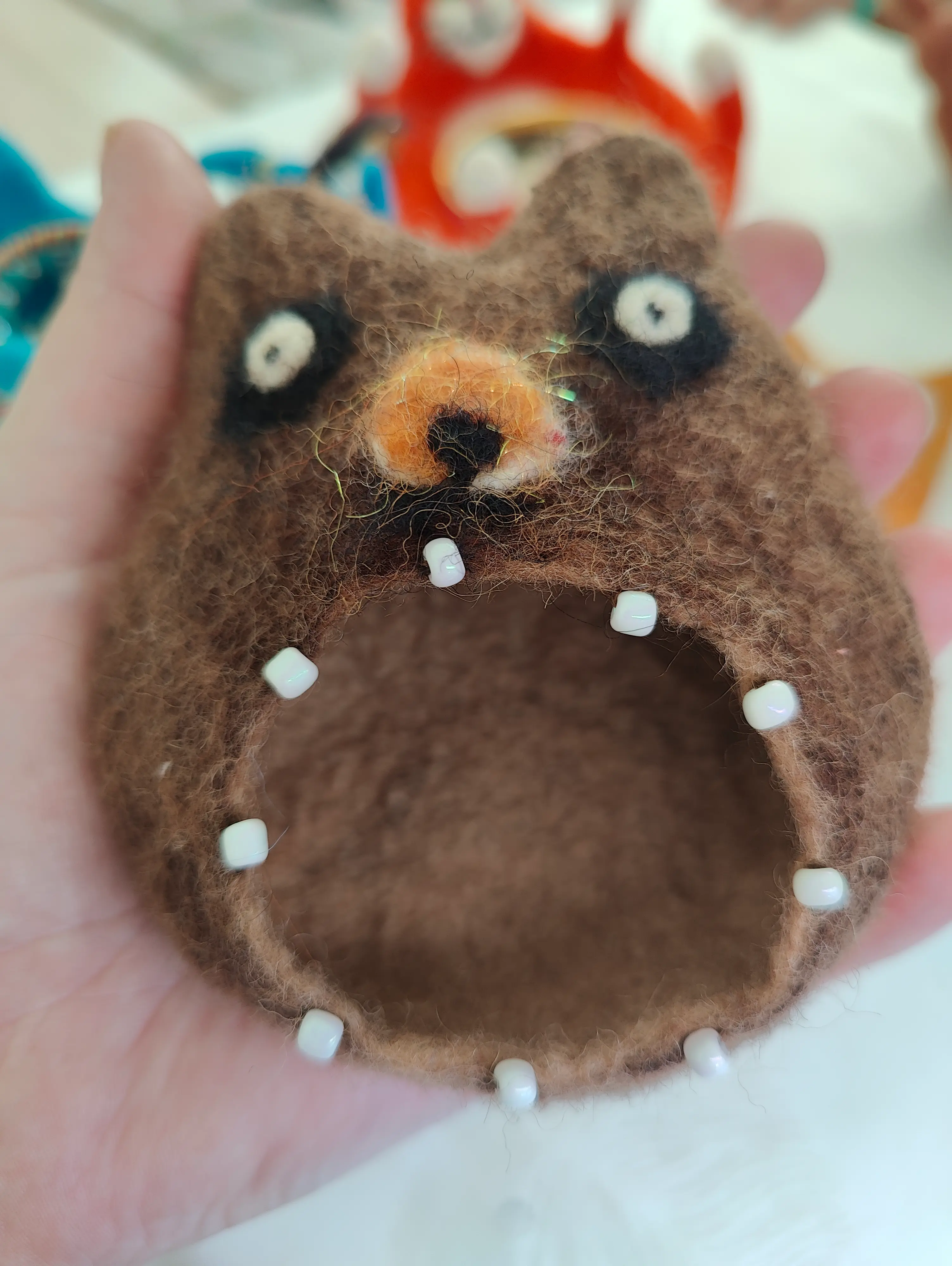 Мечо с пълната уста – thumbnail 4