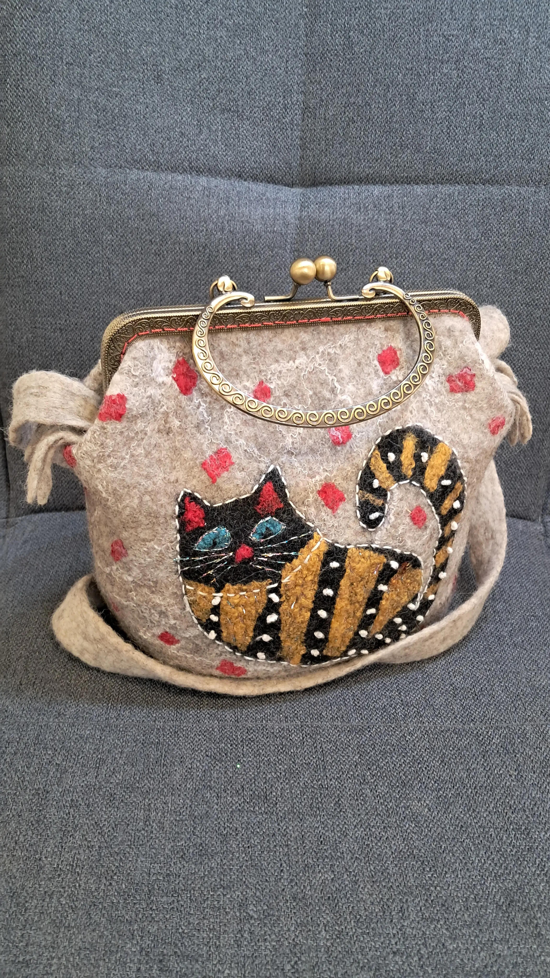 Чанта „Мъркащо настроение“